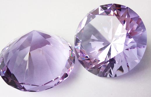 Zircon Crystal Manufacturer